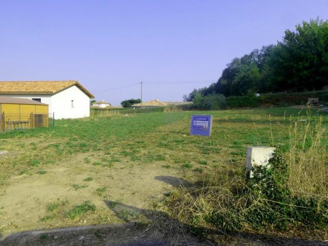 Terrain vente à Oloron-Sainte-Marie, Carresse-cassaber