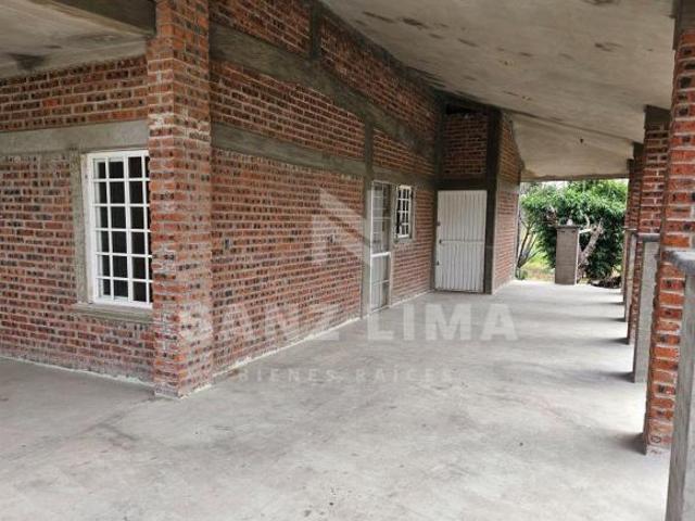 Carretera Celaya Comonfort: Casa campestre en venta
