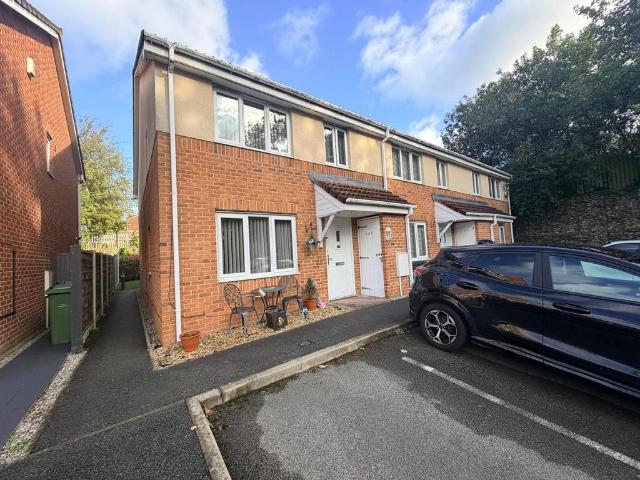 Apartment for rent in Hyde, Tameside
