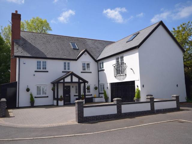 House for rent in Hale