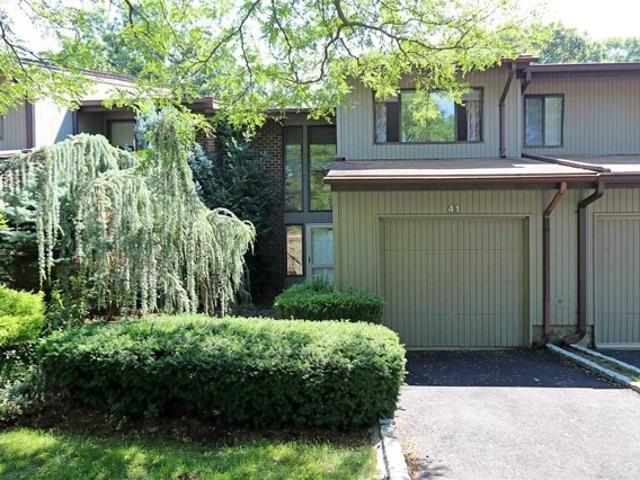 Condo for sale in Jericho