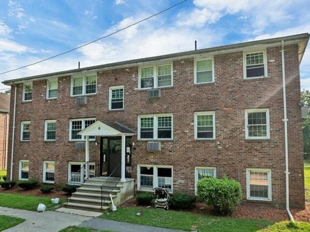 Condo for sale in Amesbury, Massachusetts