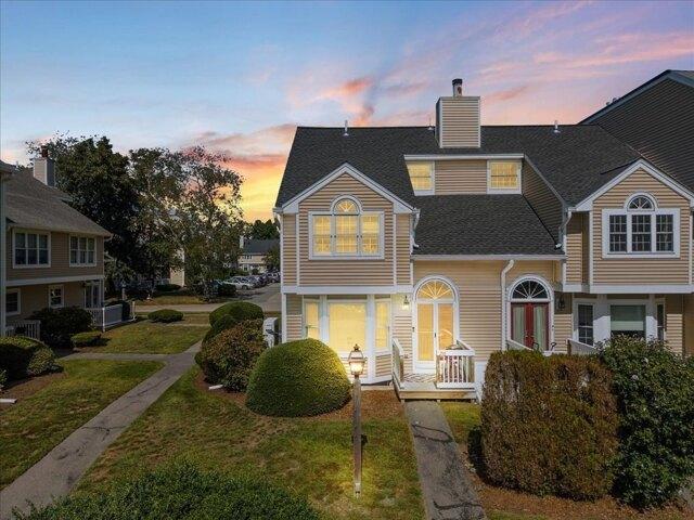 Condo for sale in Bristol, Massachusetts