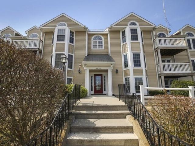 Condo for sale in Weir Village, Taunton