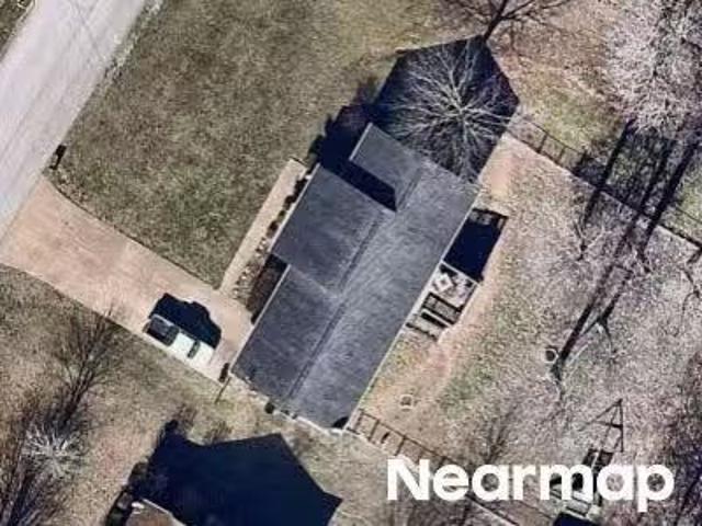 House for sale in Dickson