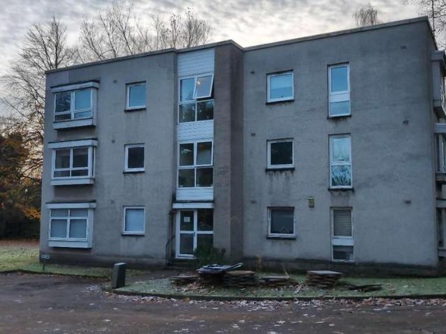 Apartment for rent in Carriagehill, Paisley
