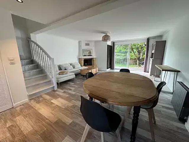 Maison vente à Saint-Germain-en-Laye, Carrières-sous-poissy