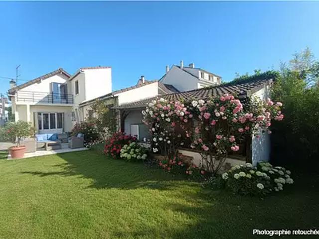 Maison vente à Saint-Germain-en-Laye, Carrières-sur-seine