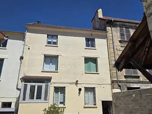 Maison vente à Saint-Germain-en-Laye, Carrières-sur-seine