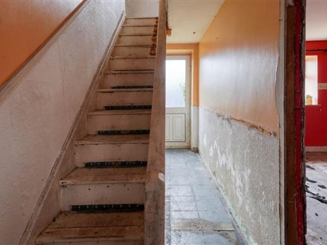 Terraced House for sale in Durrow