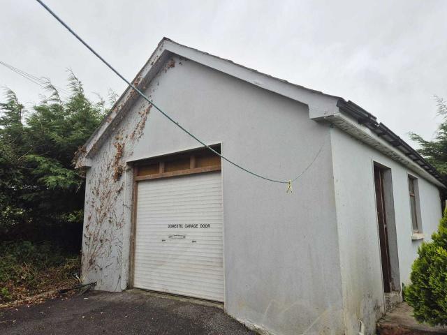 Farm for sale in Brosna
