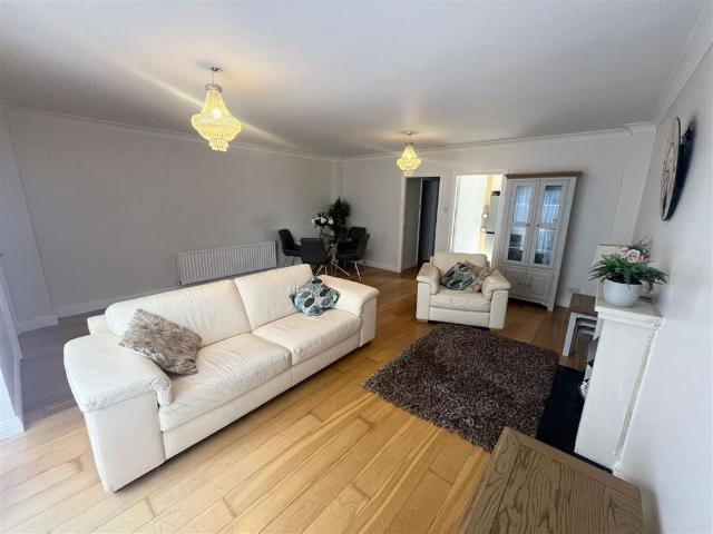 Apartment to rent in Saggart, North Tipperary
