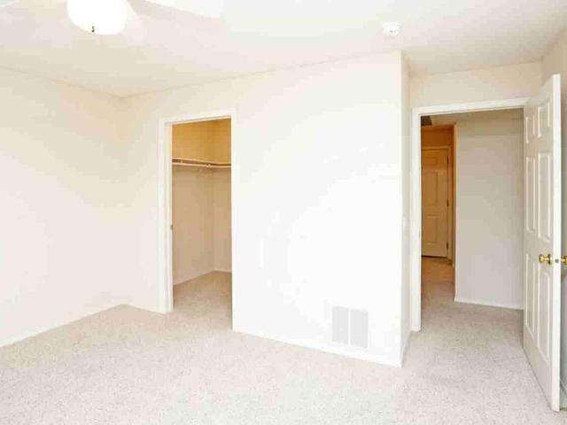 Apartment for rent in Burnsville, Minnesota