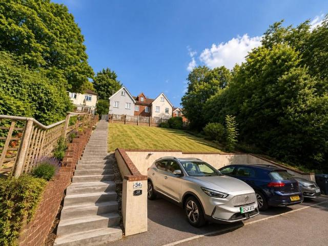 House for rent in Castlefield, Cressex