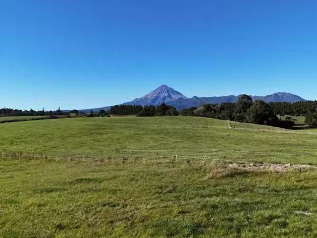 House for sale in Hillsborough, Taranaki
