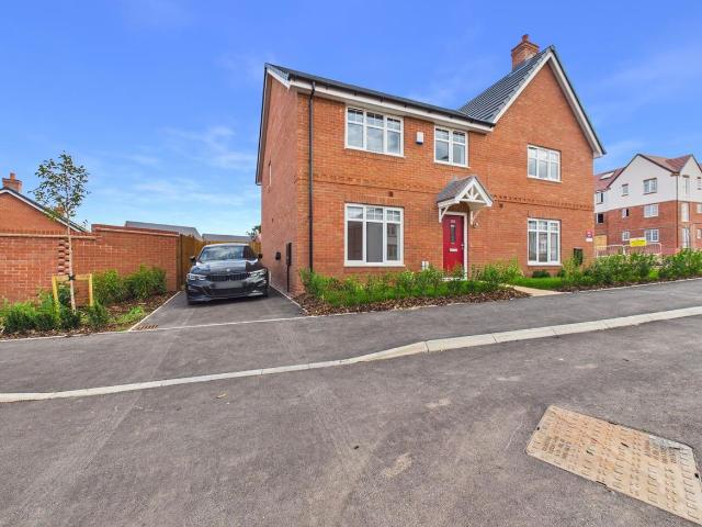 Apartment for rent in Keresley Green, Coventry