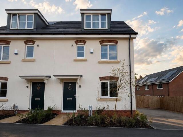 Apartment for rent in Keresley Green, Keresley
