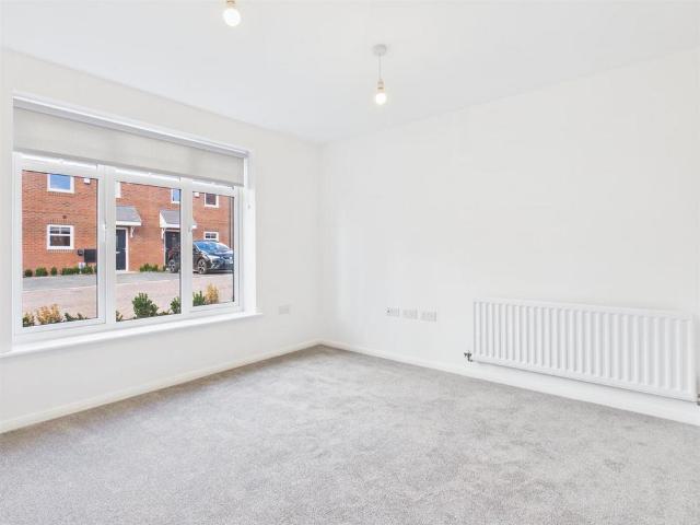House for rent in Keresley Green, Coventry