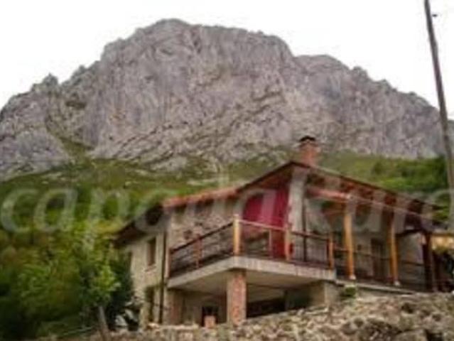Casa en alquiler en Ponga, Asturias