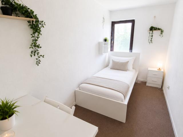 Room for rent in Dartmouth Park, Isle Of Man