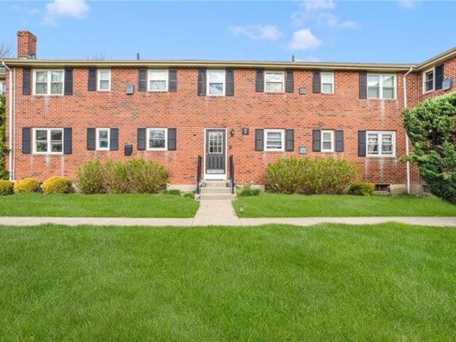 Condo for sale in Newport, Newport County