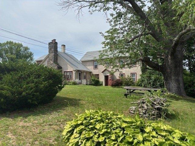 House for sale in Charlton