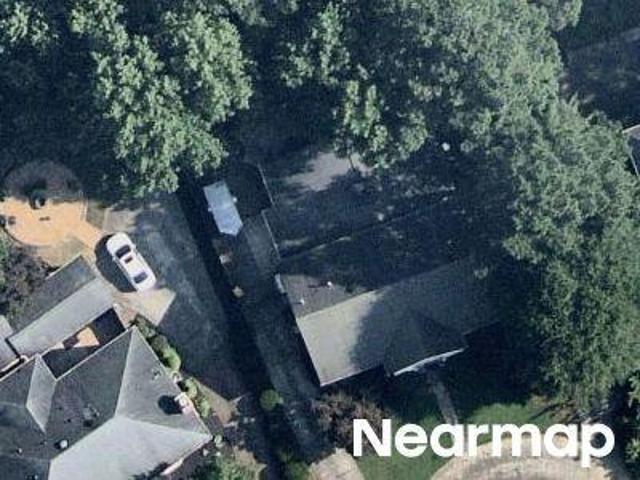 House for sale in Sandy Springs, Georgia