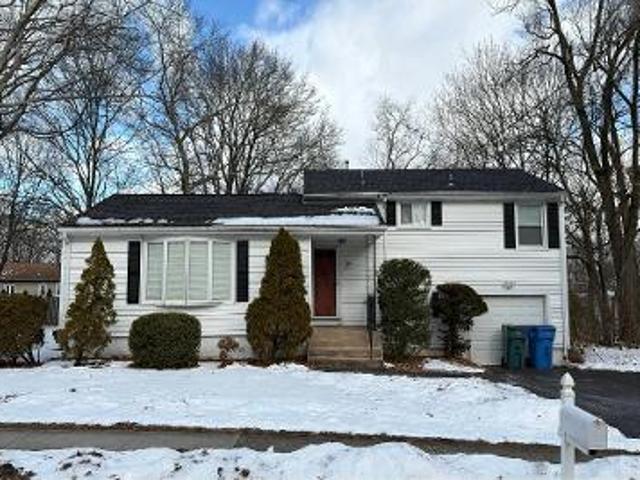 House for sale in Hamden, Connecticut