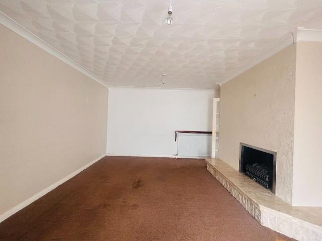 House for rent in Auchinairn, Bishopbriggs