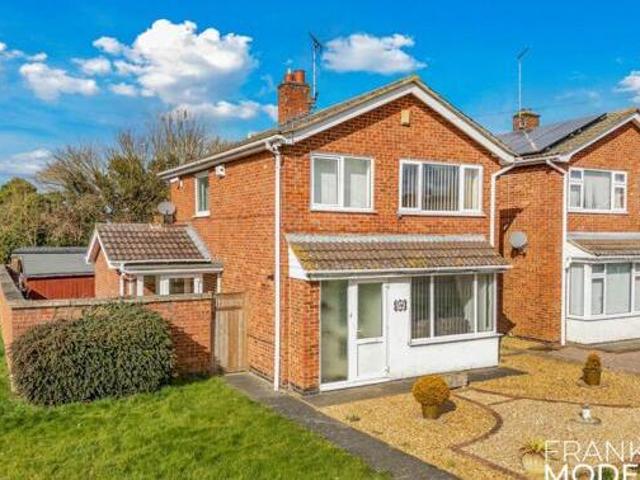 House for sale in Hampton Green, Cambridgeshire