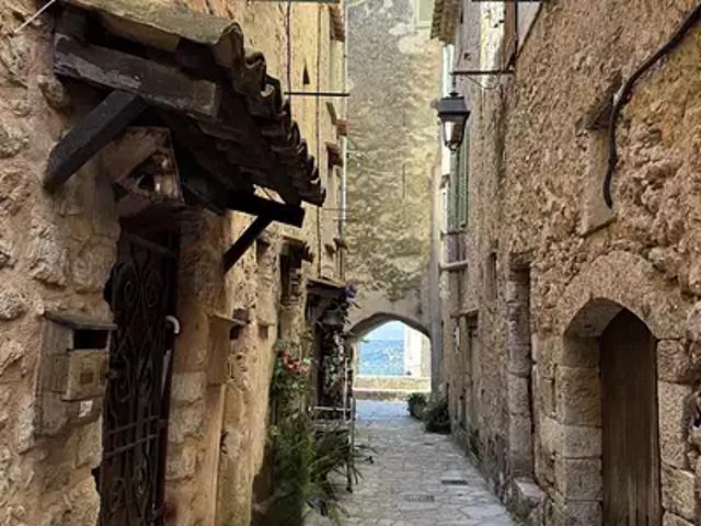 Appartement vente à Grasse, Carros