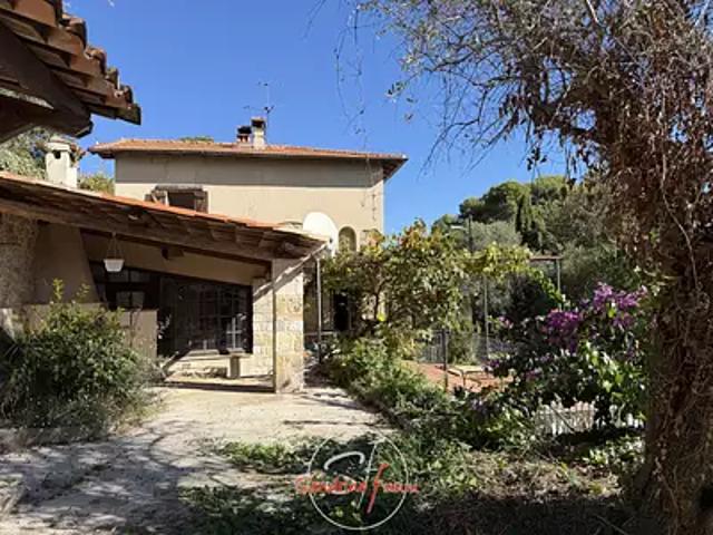 Maison vente à Grasse, Carros