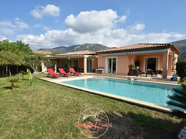 Maison vente à Carros-Village, Carros