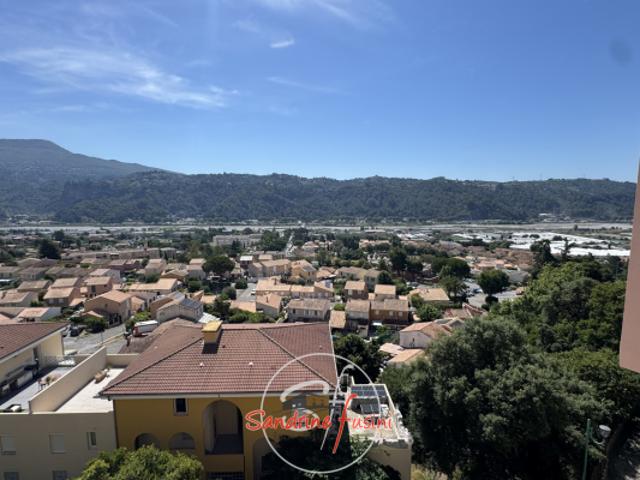 Appartement vente à Grasse, Carros