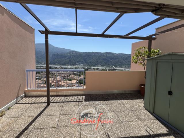 Appartement vente à Grasse, Carros