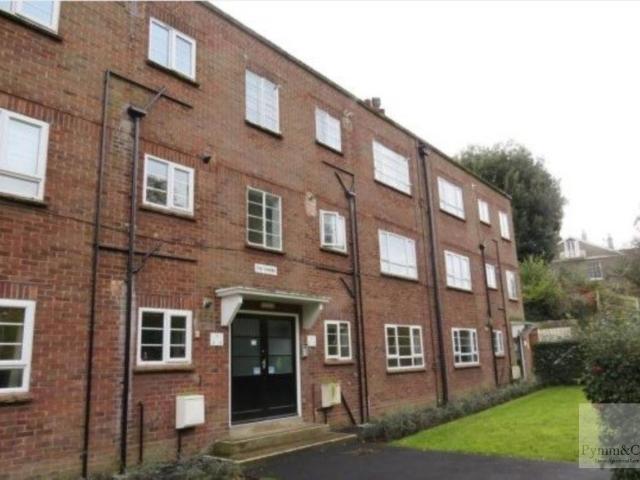 Apartment for rent in Lakenham, East Bank