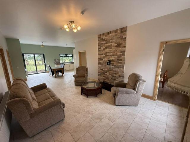 House to rent in Brideswell, Connacht