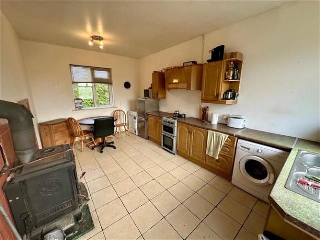 Bungalow for sale in Ballymote