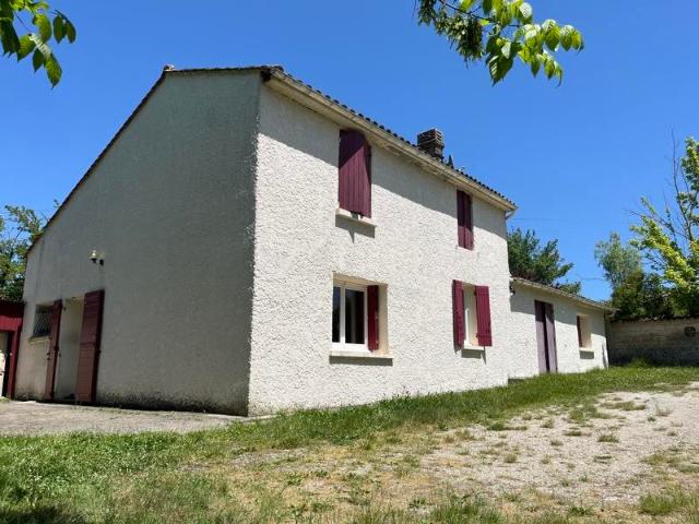 Maison vente à Cars