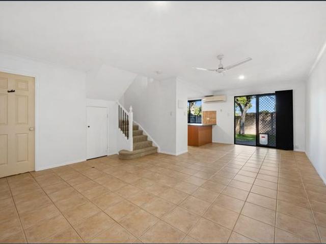 Townhouse for rent in Methul, Queensland