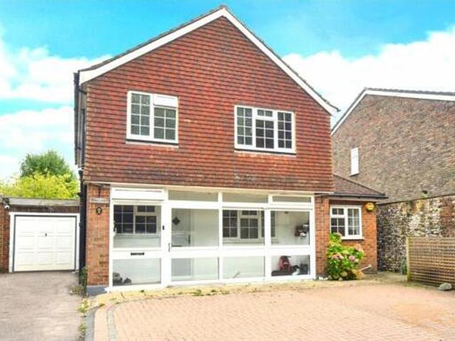 House for sale in Red Hill, Surrey