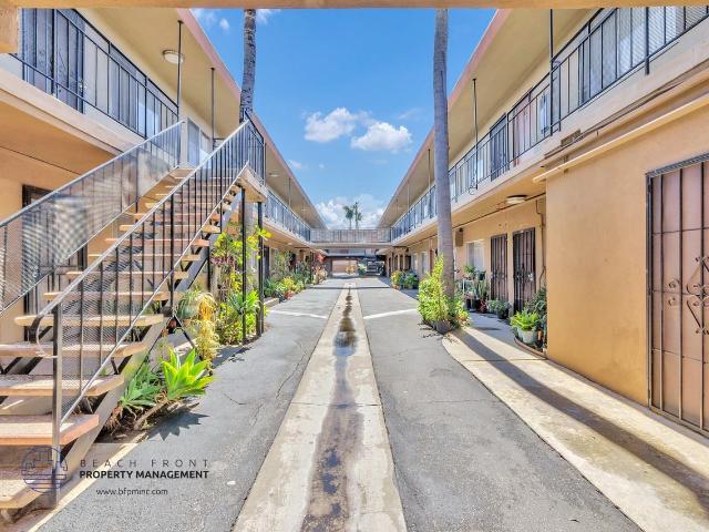 Apartment for rent in Carson, California