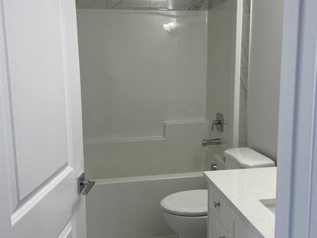 Apartment for rent in Wedgewood, Alberta