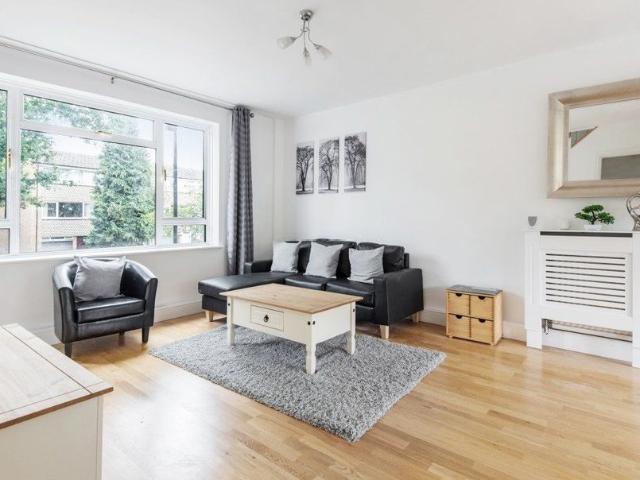 House for rent in London Borough of Lewisham, Cat Hill
