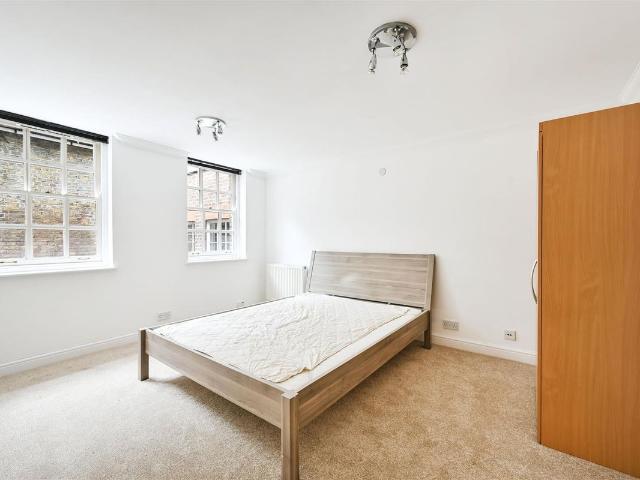 Studio for rent in Blackfriars, Lyons
