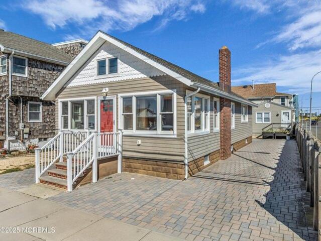 House for sale in Seaside Heights, New Jersey