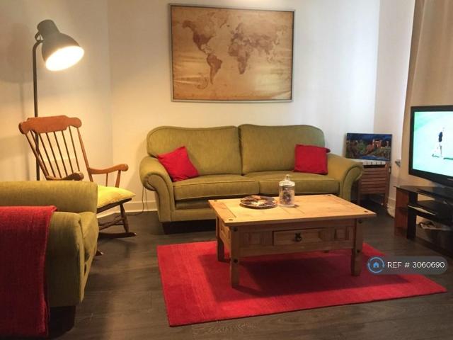 Apartment for rent in White City Estate, Greater London