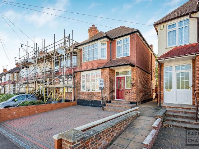 House for rent in Carterhatch, Greater London