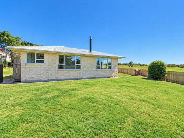 Apartment for rent in Carters Beach, Buller District