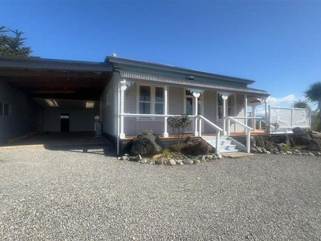 House for rent in Carterton, Wellington
